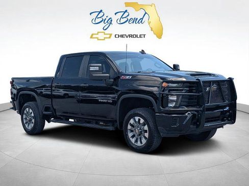 Used 2025 Chevrolet Silverado 2500 Custom w/ Custom Value Package AWD/4WD image 1