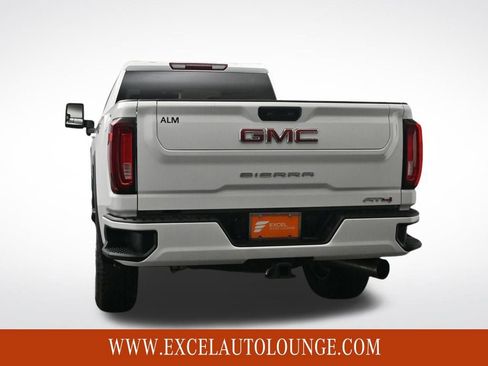 Used 2023 GMC Sierra 3500 AT4 image 4