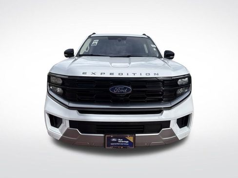 Certified 2025 Ford Expedition Platinum AWD/4WD image 1