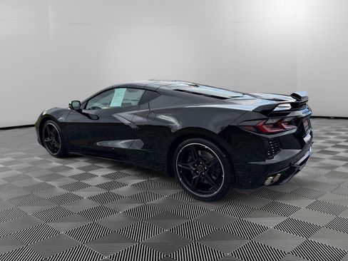 Used 2021 Chevrolet Corvette Stingray Premium Cpe w/ Z51 Performance Package image 5