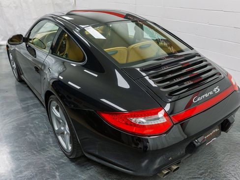 Used 2009 Porsche 911 Carrera 4S image 15