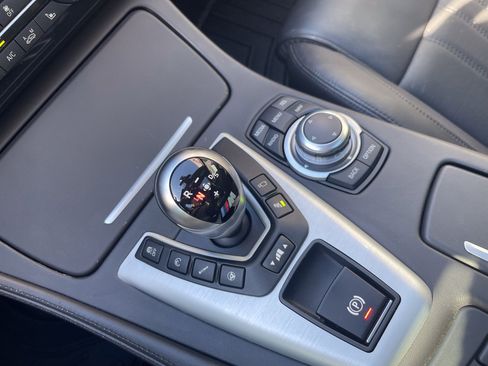 Used 2013 BMW M5 image 23