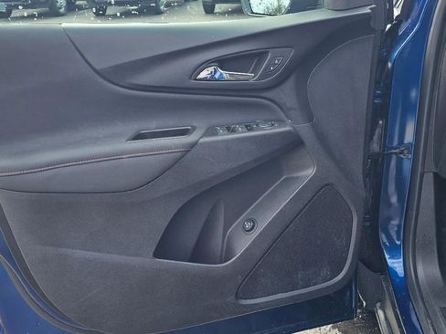 Used 2023 Chevrolet Equinox RS w/ LPO, Floor Liner Package image 10