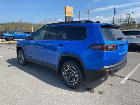 New 2026 Jeep Cherokee Laredo AWD/4WD image 5