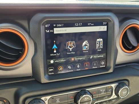 Used 2021 Jeep Gladiator Mojave image 24