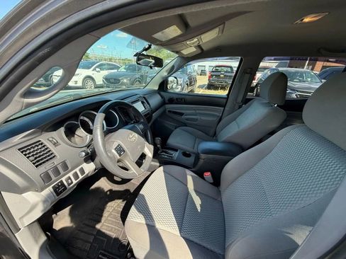 Used 2013 Toyota Tacoma 2WD Double Cab w/ Convenience Pkg image 10
