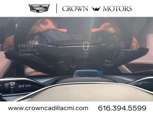 New 2026 Cadillac Vistiq Luxury image 17