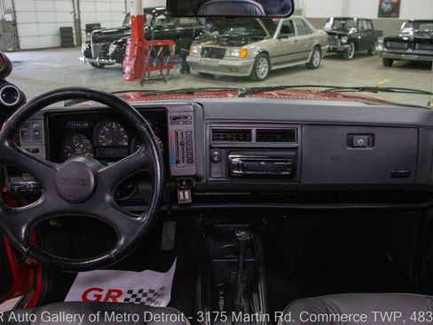 Used 1992 GMC Jimmy AWD/4WD image 16