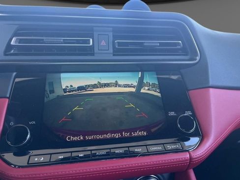Used 2025 Nissan Z Performance w/ Floor Mat Package RWD image 15