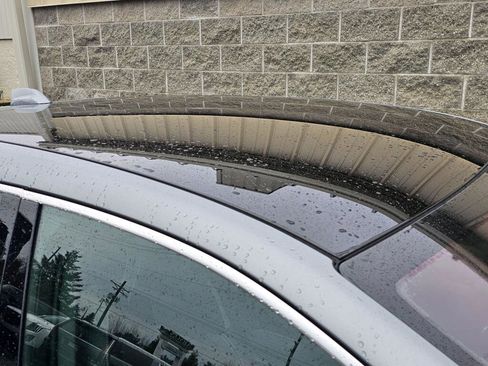 New 2026 Cadillac Optiq Luxury 1 image 17