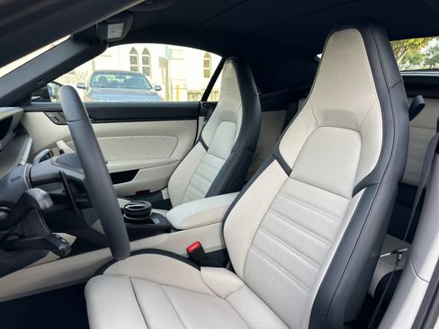 New 2026 Porsche 911 Carrera GTS RWD image 4