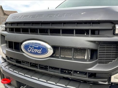 Used 2021 Ford F350 XL image 4