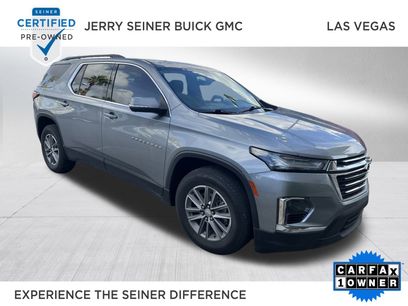 Used 2023 Chevrolet Traverse LT w/ Rear Camera Mirror Package