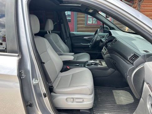 Used 2022 Honda Passport EX-L image 28