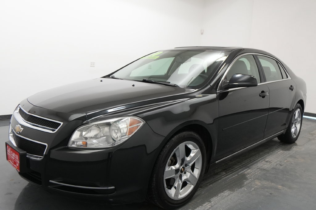 Used 2010 Chevrolet Malibu LT w/ Power Convenience Package FWD image 3