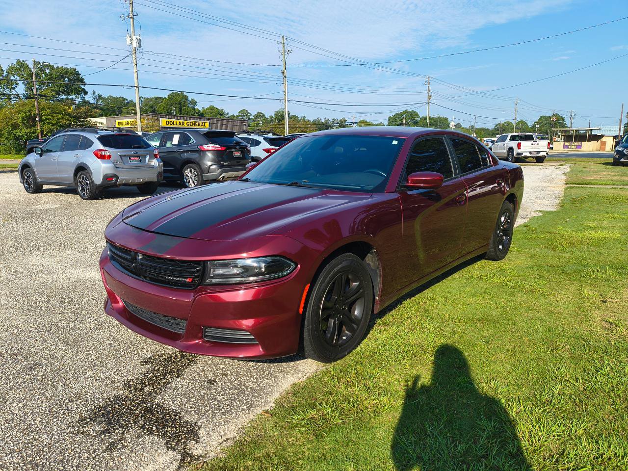 Used 2019 Dodge Charger SXT RWD image 4
