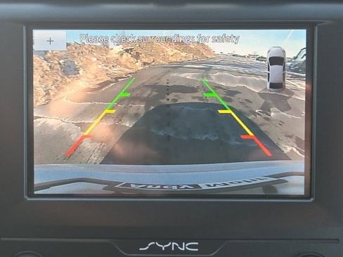 Used 2020 Ford Fusion SE FWD image 36