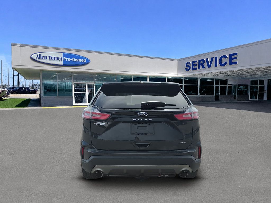 Used 2021 Ford Edge Titanium AWD/4WD image 7