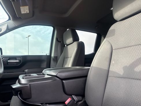 Used 2022 Chevrolet Silverado 1500 Custom RWD image 40