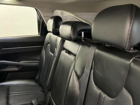 Used 2023 Kia Sorento S w/ Panoramic Sunroof Package image 20