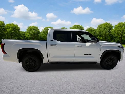 New 2026 Toyota Tundra SR5 image 8