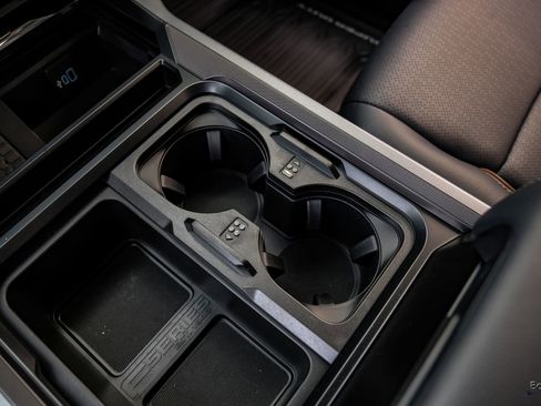 Used 2026 Ford F450 Lariat w/ FX4 Off-Road Package image 63