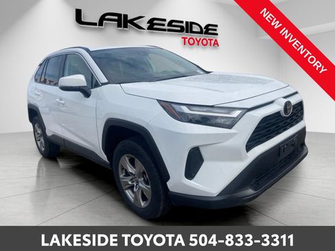 Used 2024 Toyota RAV4 XLE image 9