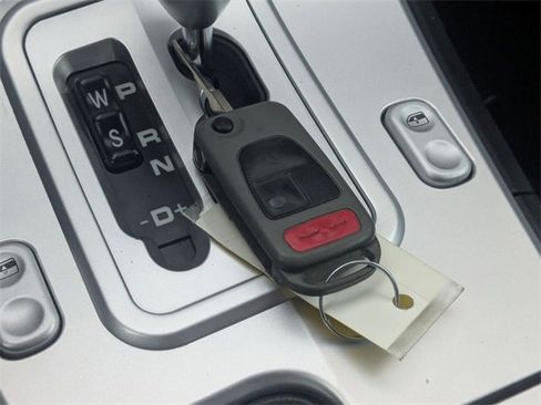 Used 2005 Chrysler Crossfire Convertible w/ Special Edition Group image 30