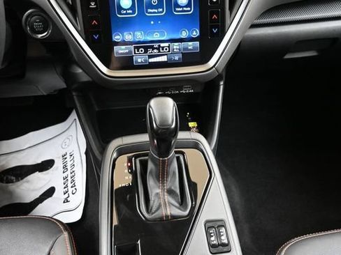 Certified 2024 Subaru Crosstrek 2.5i Limited w/ Crosstrek Mirror Package AWD/4WD image 28