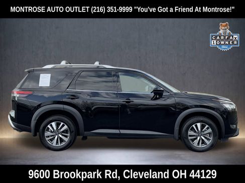 Used 2024 Nissan Pathfinder SL image 8