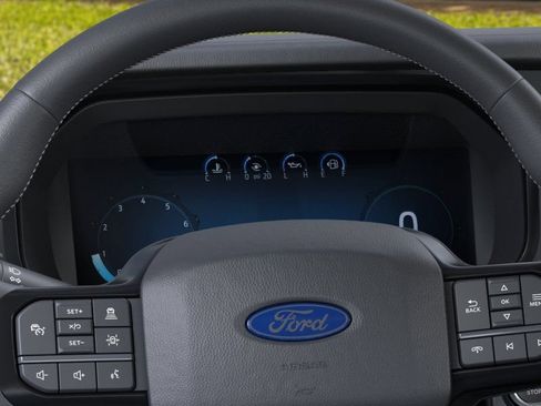 Used 2026 Ford F150 Platinum w/ Equipment Group 702A High AWD/4WD image 13