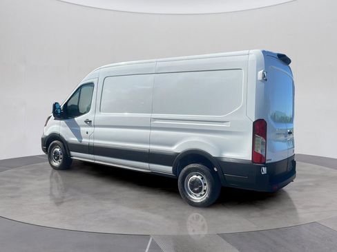 Used 2025 Ford Transit 250 148 Medium Roof RWD image 3