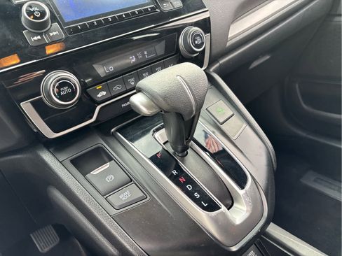 Used 2018 Honda CR-V LX image 14