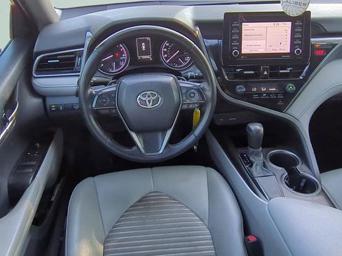 Used 2021 Toyota Camry SE FWD image 14