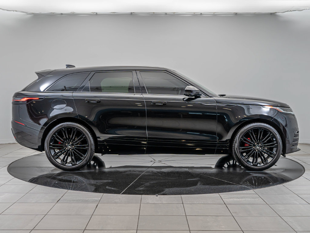 Used 2025 Land Rover Range Rover Velar Dynamic SE AWD/4WD image 11