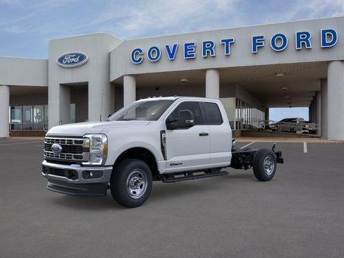 New 2026 Ford F350 XL w/ XL Chrome Package AWD/4WD image 1