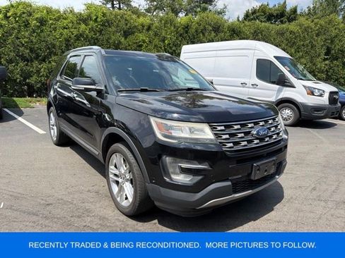Used 2016 Ford Explorer Limited w/ Equipment Group 301A AWD/4WD image 1