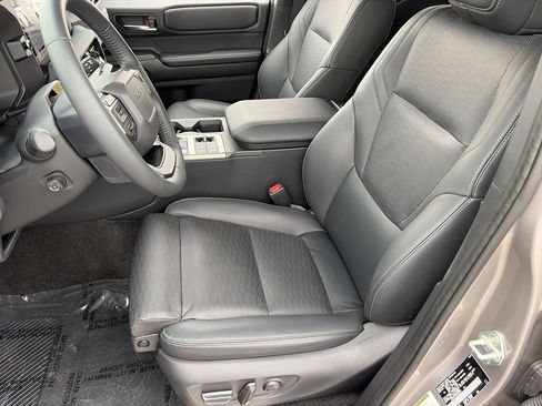 Used 2025 Toyota Land Cruiser w/ Premium Package AWD/4WD image 17