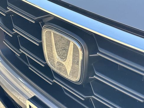 Used 2025 Honda CR-V LX image 7