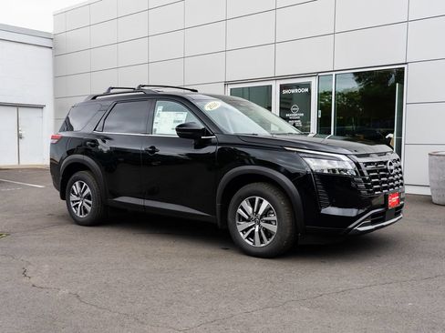 New 2026 Nissan Pathfinder SL AWD/4WD image 29