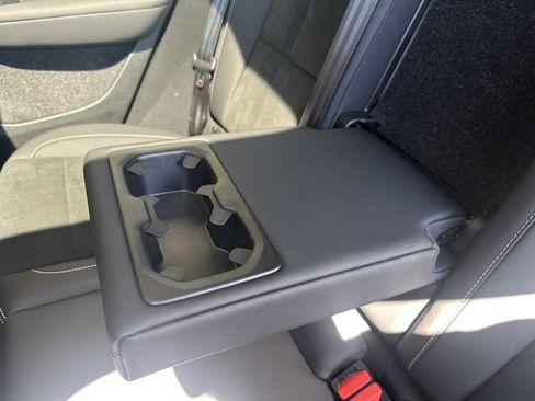 Used 2023 Volvo C40 P8 Recharge Plus image 35