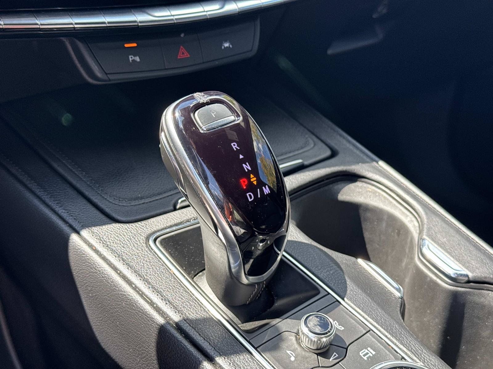 Certified 2025 Cadillac XT4 Premium Luxury FWD image 22
