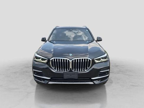 Used 2022 BMW X5 xDrive40i AWD/4WD image 3