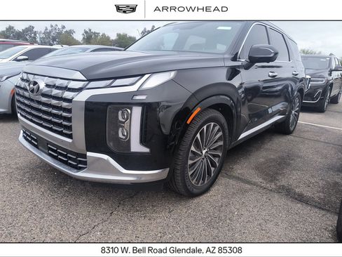 Used 2023 Hyundai Palisade Calligraphy w/ Cargo Package image 1