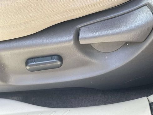 Used 2011 Ford Escape XLT FWD image 14