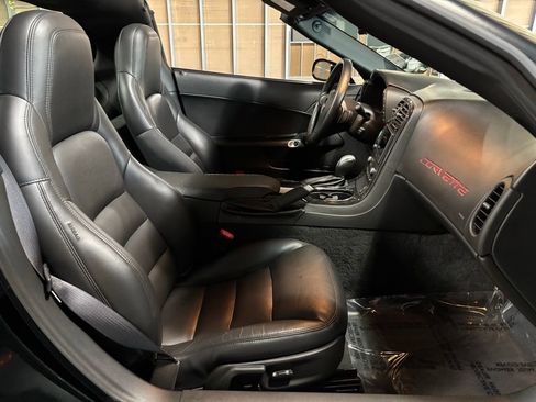 Used 2011 Chevrolet Corvette Grand Sport w/ Preferred Equipment Group image 22