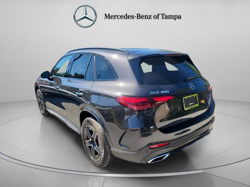 Used 2026 Mercedes-Benz GLC 300 4MATIC image 3