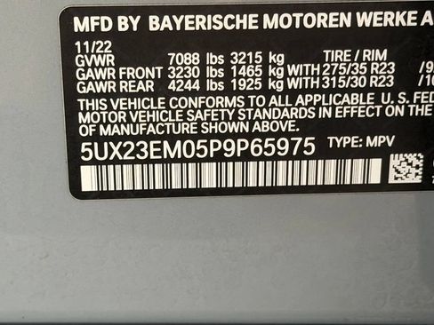 Used 2023 BMW X7 xDrive40i w/ M Sport Package AWD/4WD image 49