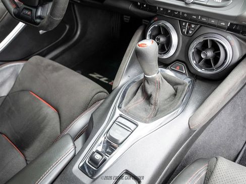 Used 2019 Chevrolet Camaro ZL1 RWD image 88