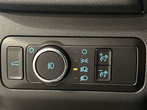 Used 2025 Ford Escape Platinum image 28